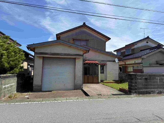 Cheap house for sale in Shimoniikawa, Toyama