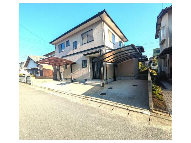 2-story, 5LDK in Misaki 2-chome, Tamano City (Uno Station)
