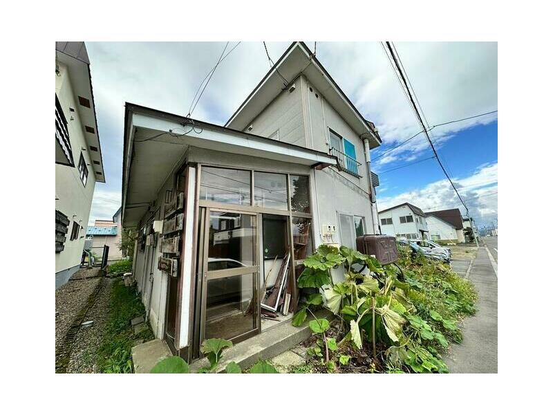 Nishimachi 6-chome, Takikawa City (Takikawa Station) 2-story 4LDK
