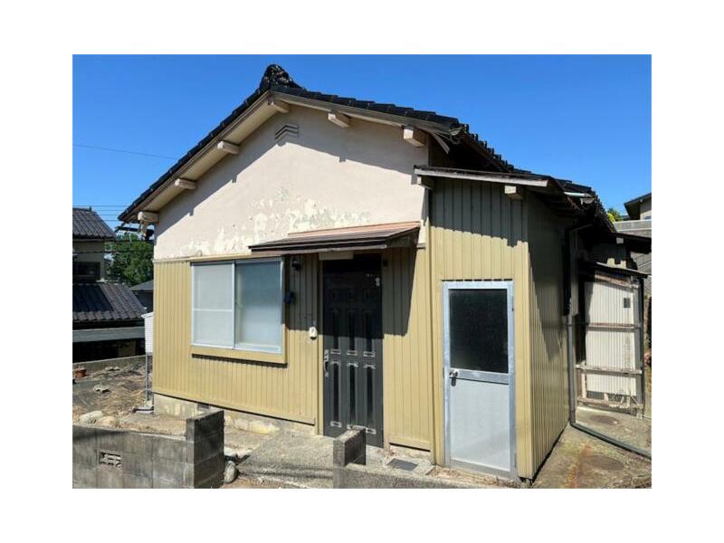 Kanazawa-shi, Kanazawa Kubo 2-chome, flat roof, 3K

2.9 million yen