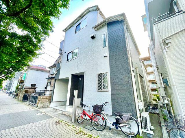 アットホーム 葛飾区 お花茶屋３丁目 お花茶屋駅 3階建 ４ｌｄｋ 葛飾区の中古一戸建て 提供元 東急リバブル 株 綾瀬センター 一軒家 家の購入