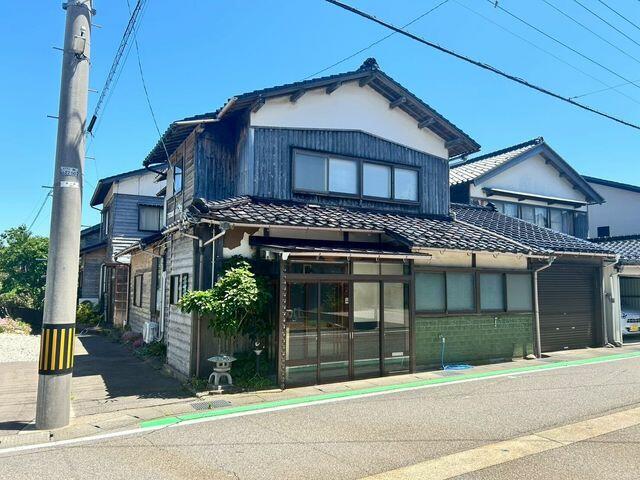 Hakusan City Minato Town (Komabiko Station) 2-story 12DK