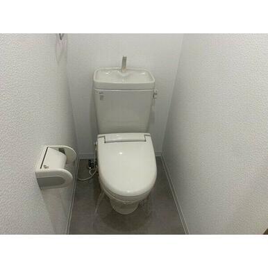 同物件の別部屋になります。