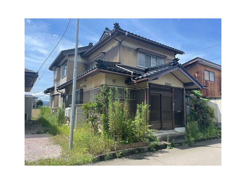 Nanto City Takagi (Takagi Station) 2-story 8DK