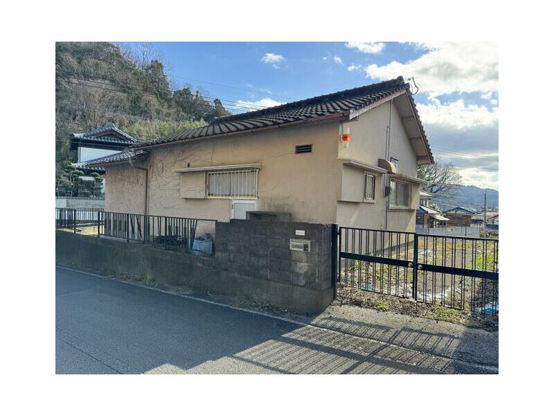 Usuki-city, Suwa (Kumazaki station) Single-story building, 3DK

3.8 million yen