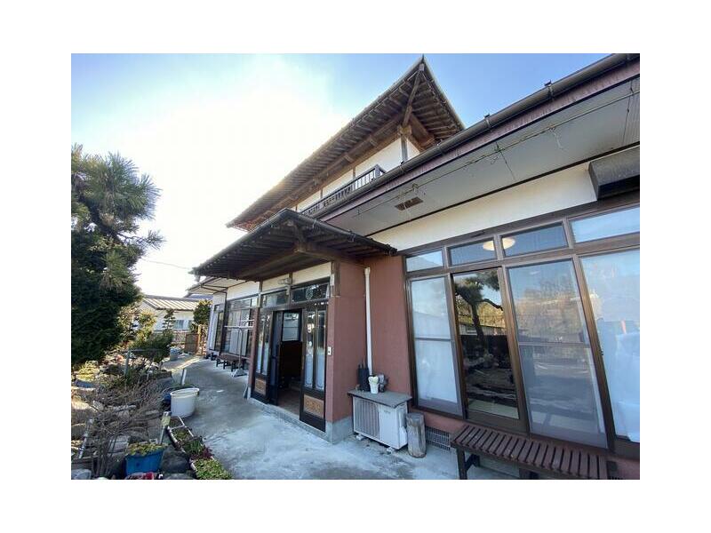 Kurihara-shi, Kurihara Wakayanagi Aza Kawanansunahara (Ishigoe Sta.) 2F 9DK

4.7 million yen