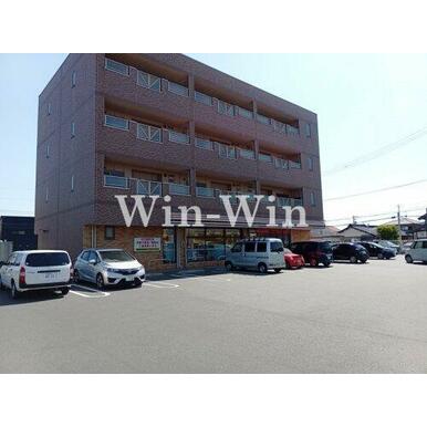 セブンイレブン 豊橋新栄町店 距離:244m