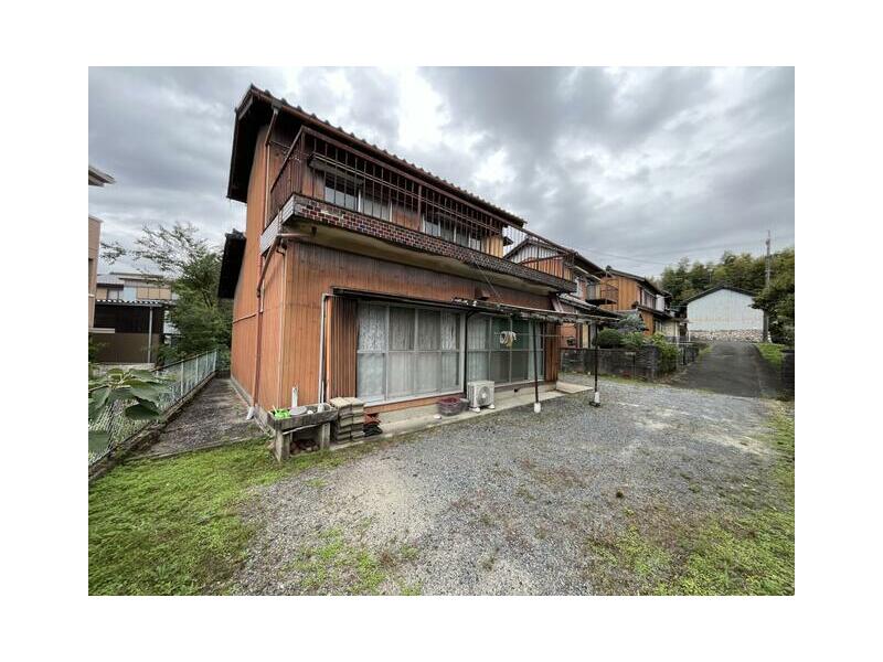 Kuwana City, Oaza Sakai (Hoshikawa Station) 2-story building 4LDK