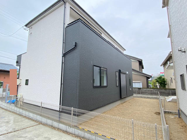 アットホーム 北名古屋市 熊之庄屋形 徳重 名古屋芸大駅 2階建 ４ｌｄｋ 北名古屋市の新築一戸建て 提供元 ハウスドゥ 清須店 デイライフ 株 一軒家 家の購入