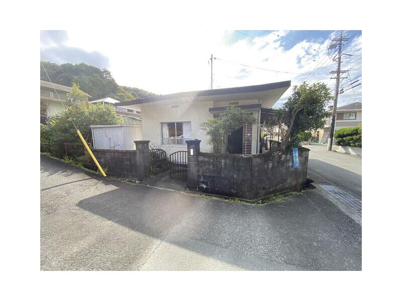 1-story building, 3DK in Ikegami Town, Toba City (Ike no Ura Station)