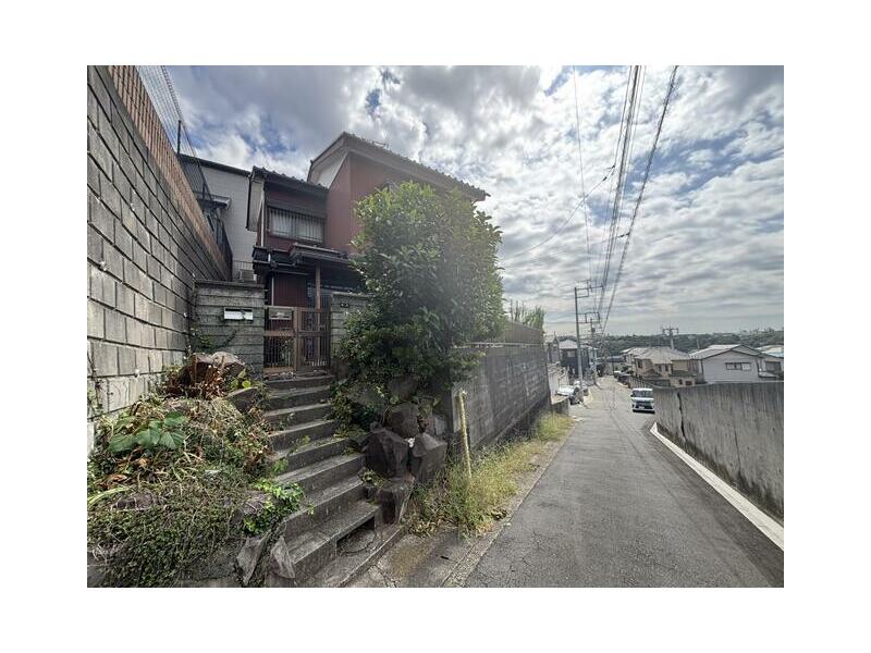 Yokohama City, Hodogaya Ward, Higashi-Kawashima-cho (Nishiya Station) 2-story 4DK