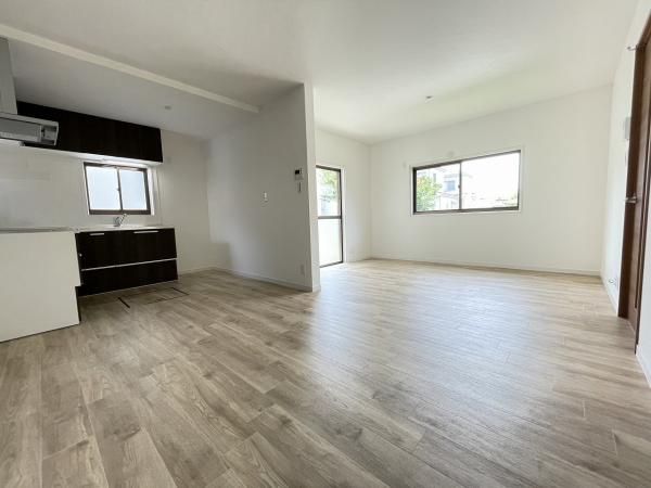 アットホーム 姫路市 広畑区蒲田３丁目 英賀保駅 2階建 ４ｌｄｋ 姫路市の中古一戸建て 提供元 株 カチタス 姫路店 一軒家 家の購入