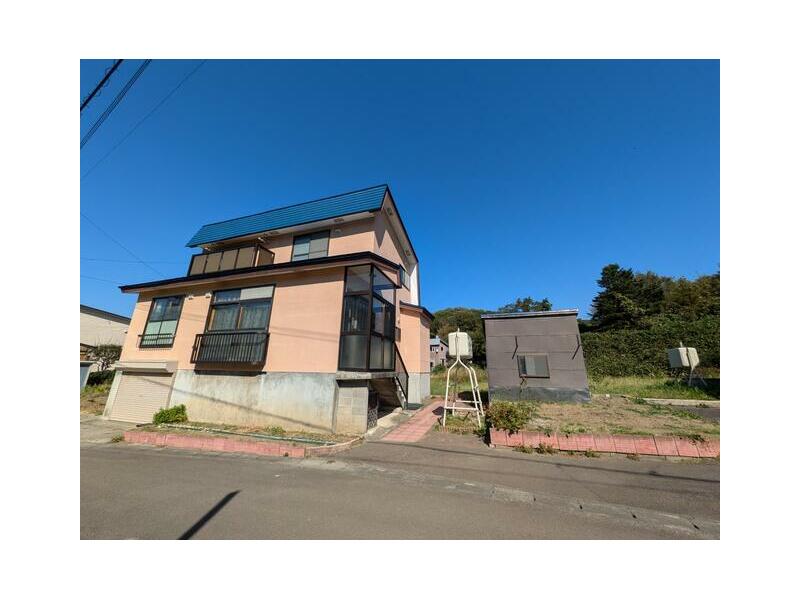 Otaru City, Momonai 1-chome (Ranshima Station) 2-story building 3LDK