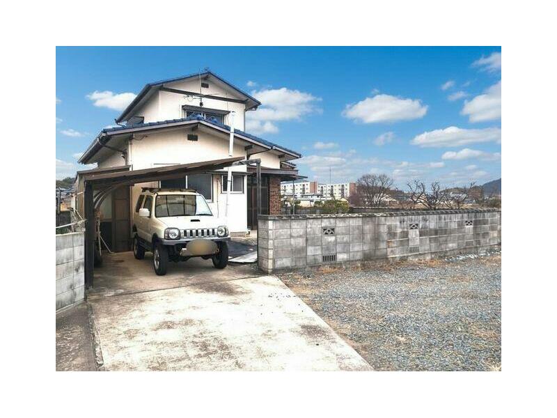 Okayama City, Higashi Ward, Nishihirajima (Kamimichi Station) 2-story 4DK