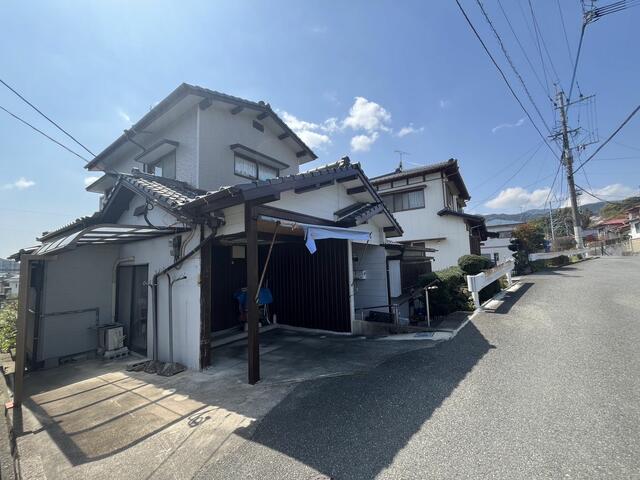 Cheap house for sale in Tosu, Saga