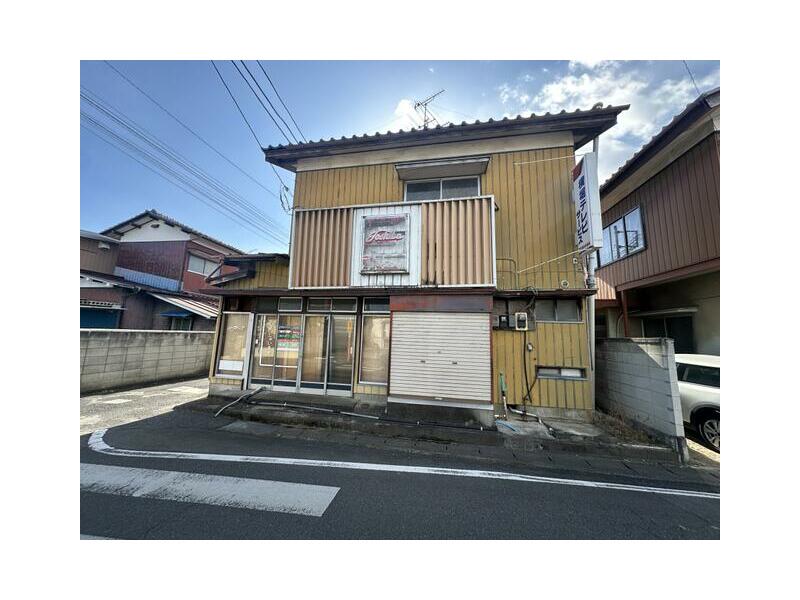 Isesaki City, Kamiueki Honcho (Isesaki Station) 2-story 6LDK