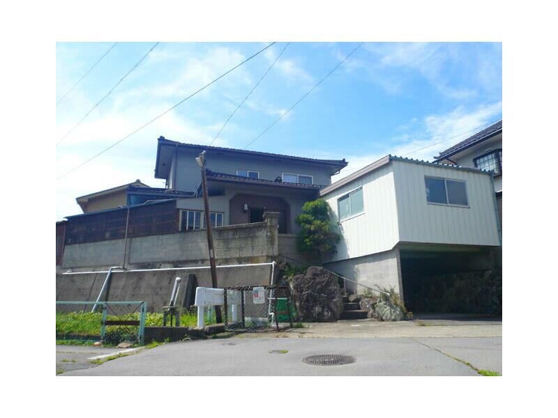 Ueda City, Koshigoe (Ooya Station) 2-story building 4DK