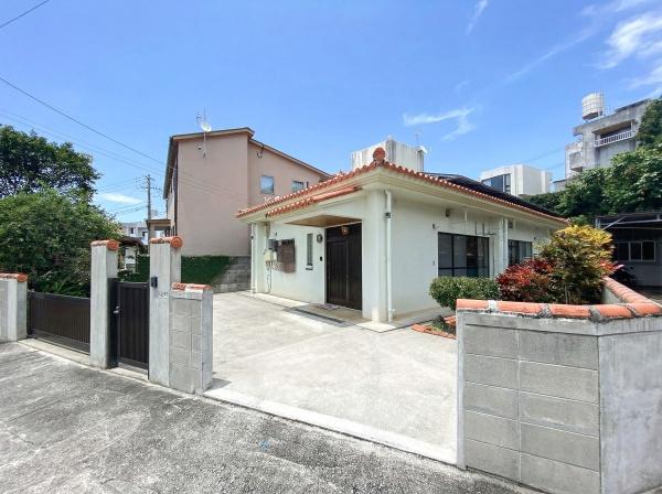 Cheap house for sale in Tomigusuku, Okinawa