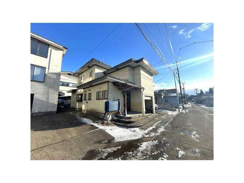 Odate City, Kaneshita (Higashi-Odate Station) 2-story 5DK