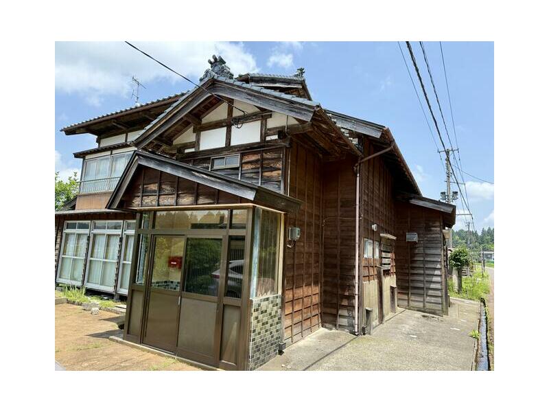 2-story building, 7SDK in Kamiyachinada, Oguni Town, Nagaoka City (Ojiya Station)