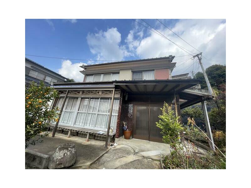 Nagasaki City, Akasako 3-chome (Michi-no-O Station) 2-story building 6LDK