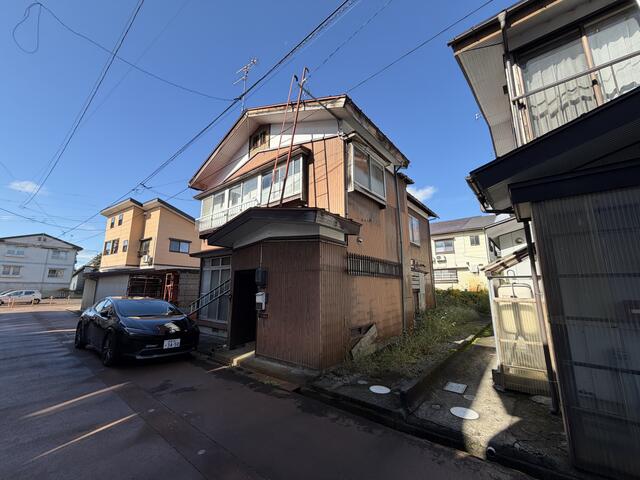 Cheap house for sale in Minamiuonuma, Niigata