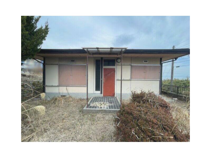 Wajikitahama, Otsu-shi, Otsu (Wajiki Eki) Single story house, 3DK

3.8 million yen