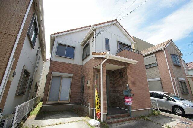アットホーム 貝塚市 脇浜３丁目 貝塚駅 2階建 ４ｌｄｋ 1050354047 貝塚市の中古一戸建て 提供元 フジ住宅 株 おうち館 一軒家 家の購入