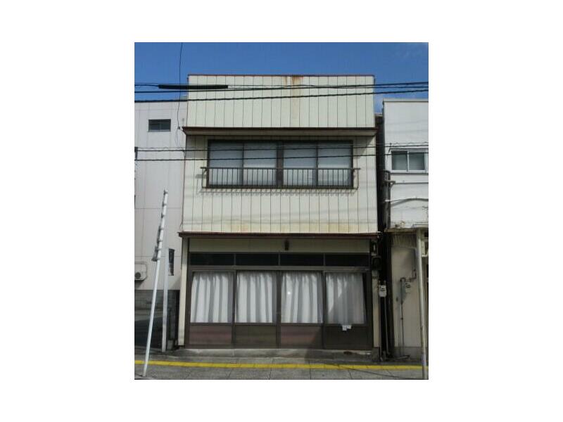 Tsurushima-cho, Uwajima-shi, Uwajima (Uwajima Sta.) 2F 5DK

5DK 5,000,000 yen