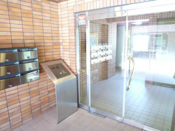 アットホーム ラ フルール 302 2dk 提供元 ザ リーヴ 阪急大井町店 株 リーヴライフトゥエンティーワン 品川区の賃貸 マンション アットホーム ラ フルール 302 2dk 提供元 ザ リーヴ 阪急大井町店 株 リーヴライフトゥエンティーワン 品川区の賃貸 マンション