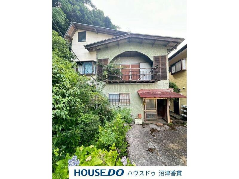 Izu-shi, Izu (Shuzenji station) 2F 4LDK

1.8 million yen