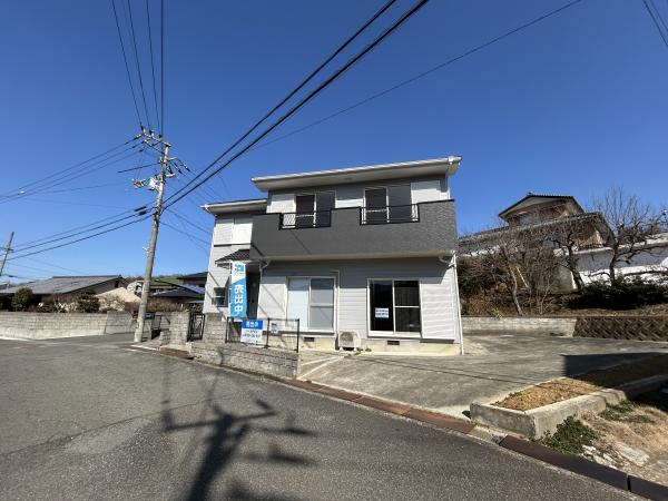 アットホーム】吉野川市 鴨島町山路 （麻植塚駅 ） 2階建