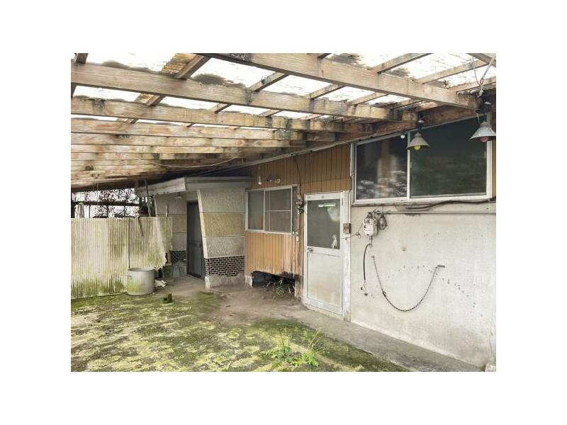 Kitamorokata-gun, Mimata-cho, Oaza-Nagata (Mimata Sta.) Single story house, 4DK

1.5 million yen