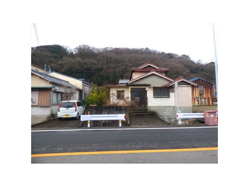 Chita County, Minamichita Town, Oaza Toyohama Aza Uchida (Utsumi Station) 2-story 6K