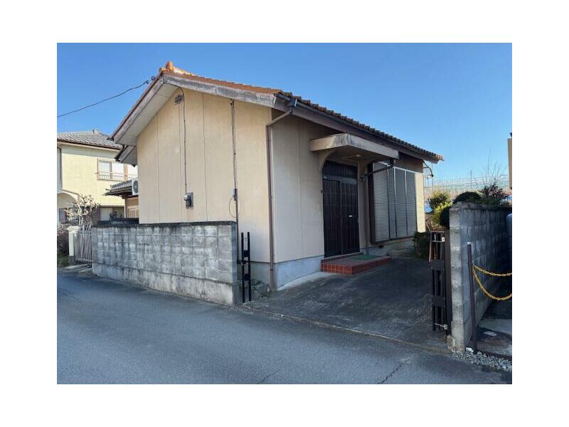 Kawanakajima, Ishiwa-cho, Fuefuki-shi, Hokkaido (Ishiwa Onsen Sta.) Single story, 1LDK

1LDK 4.8 million yen