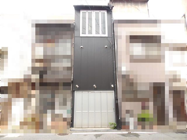アットホーム 福岡市博多区 住吉４丁目 渡辺通駅 4階建 ２ｋ 福岡市博多区の中古一戸建て 提供元 センチュリー２１ タカラホーム 株 タカラホーム 一軒家 家の購入