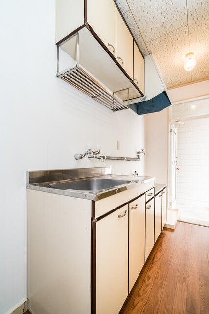 アットホーム キャトルセゾン ２０１ １ｋ 提供元 リロの賃貸 株 進和商事 泉中央駅前店 仙台市泉区の賃貸アパート