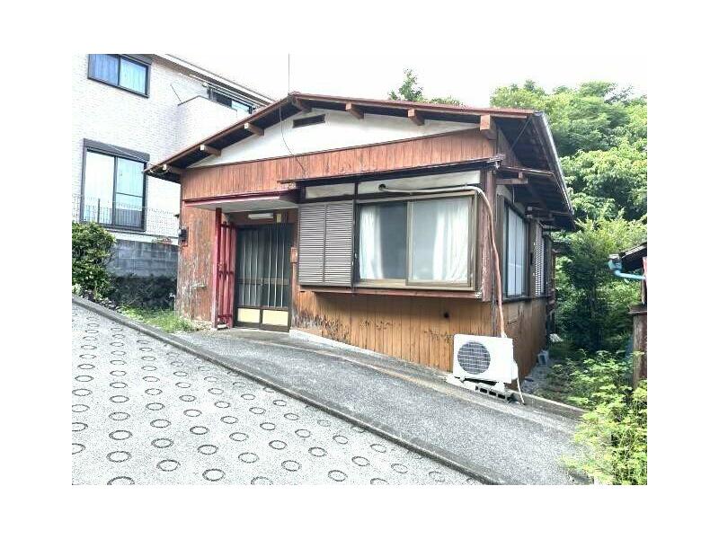 (Yugawara station) Single story house 4DK

Single-storied house 4DK 6.8 million yen