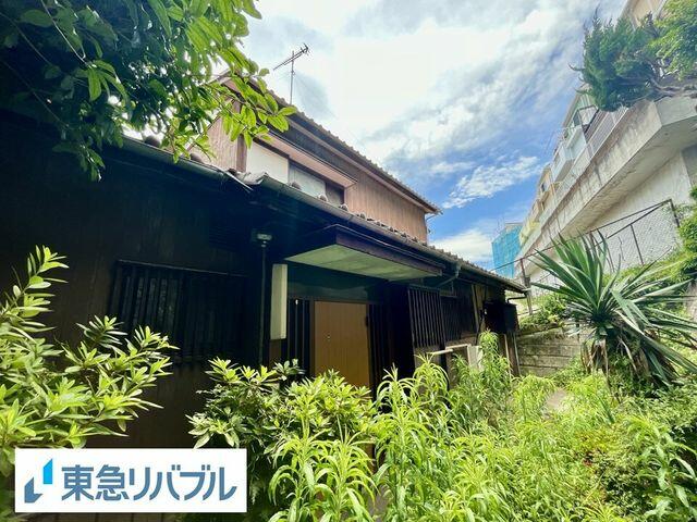 Cheap house for sale in Yokohama, Kanagawa