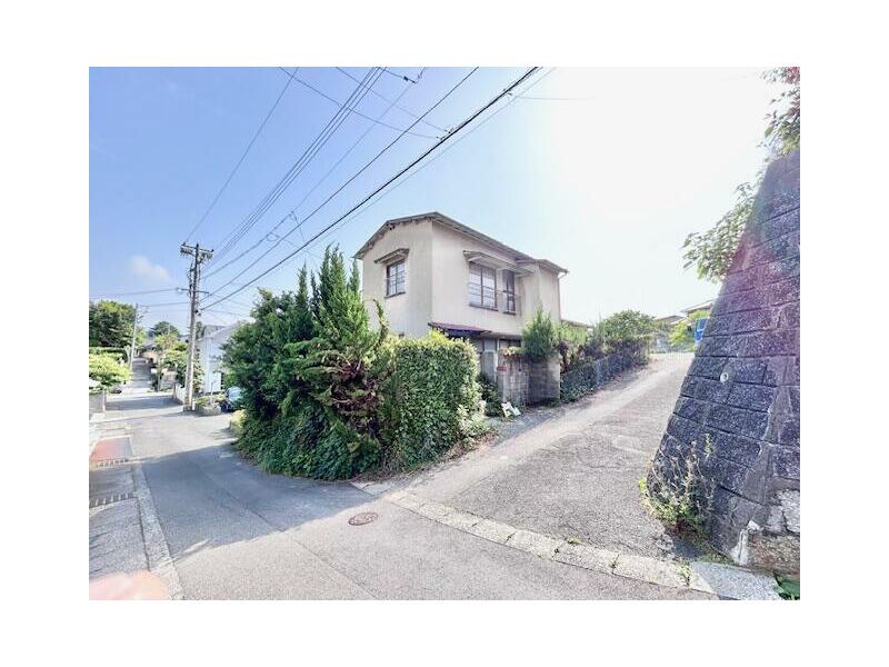 20 minutes on foot from Sanyo Shinkansen "Asa" Station