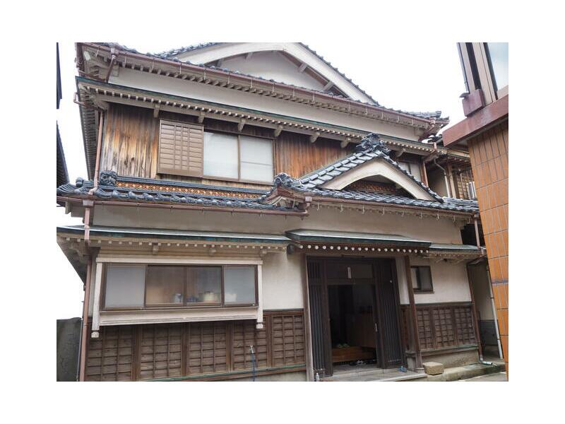 Nyū District, Echizen Town, Ōkusu (Iekazu Station) 2-story building 4LDK