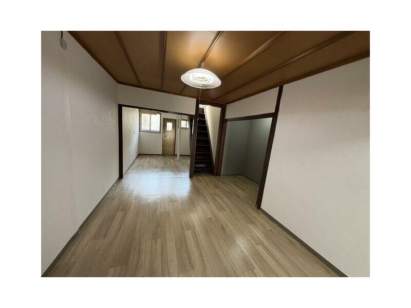 2-chome, Toyonaka, Toyonaka City (Shonai Station) Single-story studio