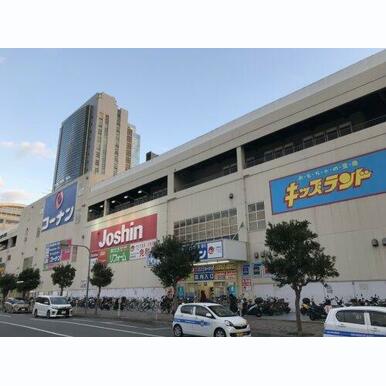 コーナン新大阪センイシティー店 距離:226m