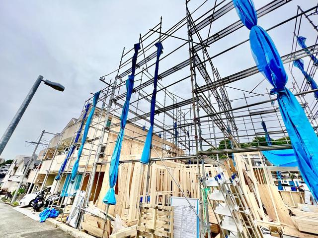 アットホーム 横浜市神奈川区 三ツ沢西町 三ツ沢上町駅 3階建 ３ｓｌｄｋ 横浜市神奈川区の新築一戸建て 提供元 大和住販 株 一軒家 家の購入