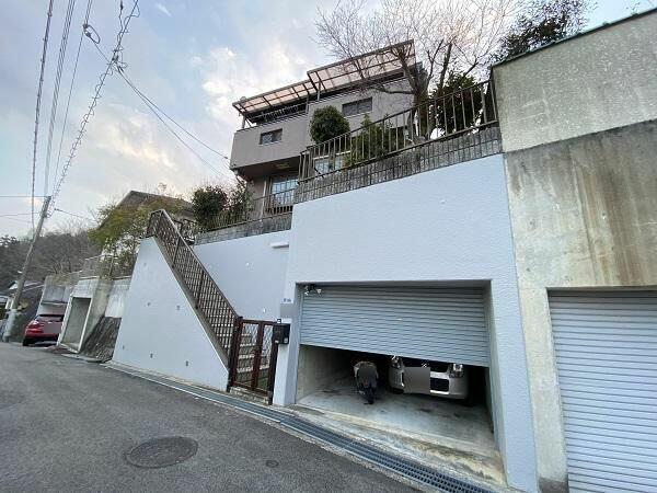 アットホーム 宝塚市 長寿ガ丘 宝塚駅 2階建 ４ｌｄｋ 宝塚市の中古一戸建て 提供元 三井のリハウス宝塚センター 三井 不動産リアルティ 株 一軒家 家の購入