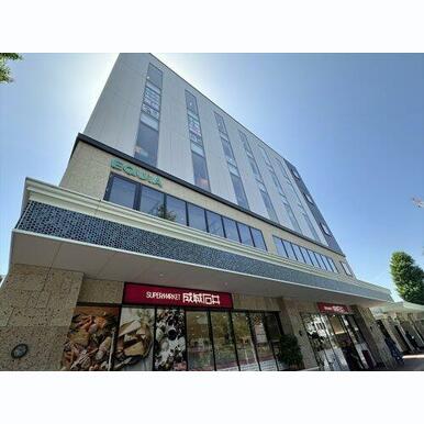 EQUiA(エキア)ときわ台 距離:2,100m