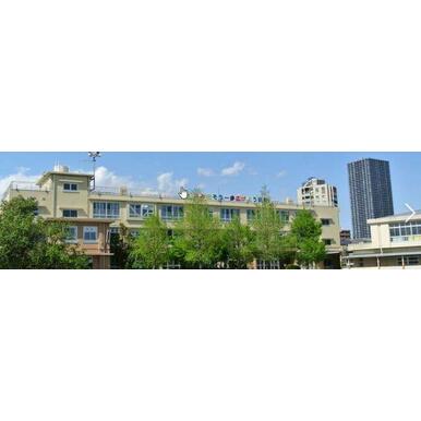 川崎市立住吉小学校 距離:850m
