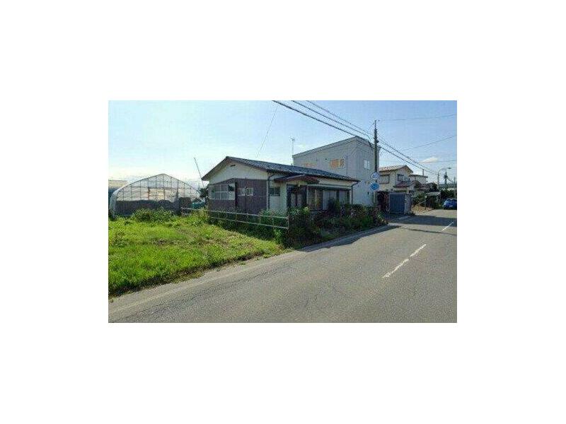 Towada-shi, Towada Aza Kamidaira, Oaza-Sanbongi (Hachinohe Sta.) Single story house, 2DK

2DK 2-story house 3,980,000 yen