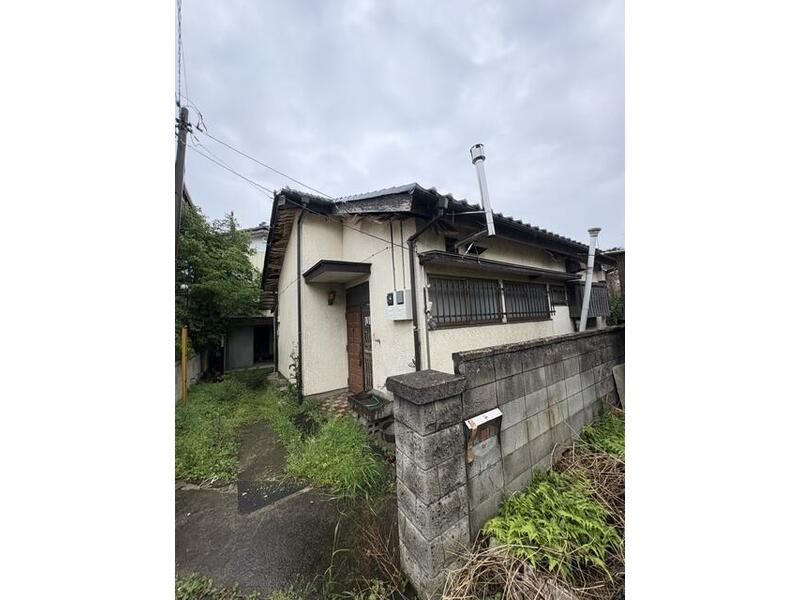 Kitaadachi District, Ina Town, Oaza Komuro (Shiku Station) Single-story 3DK