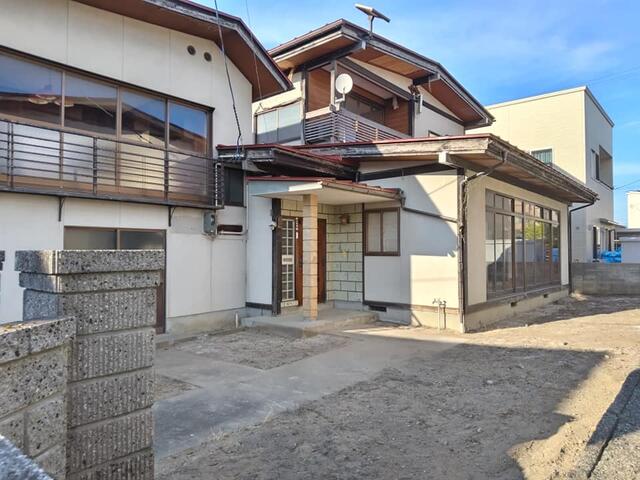 Cheap house for sale in Higashimurayama, Yamagata